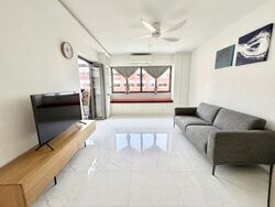 Blk 221 Kovan Green (Hougang), HDB Executive #590363741